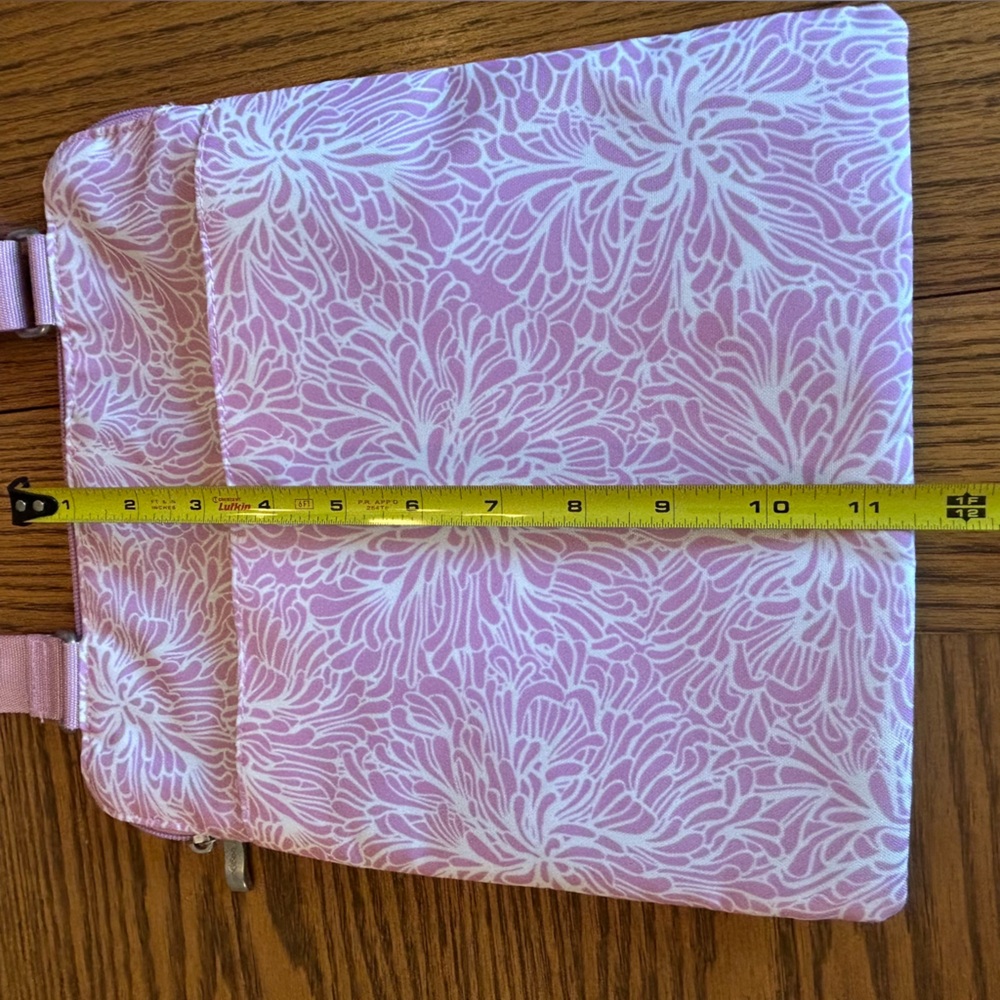 Baggallini Pink Floral Crossbody Bag 3 Outside Zip Pockets adjustable Strap - Picture 10 of 14